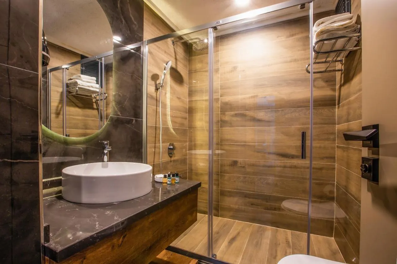 Nehir Otel Pelitli  Pelitli (Trabzon)